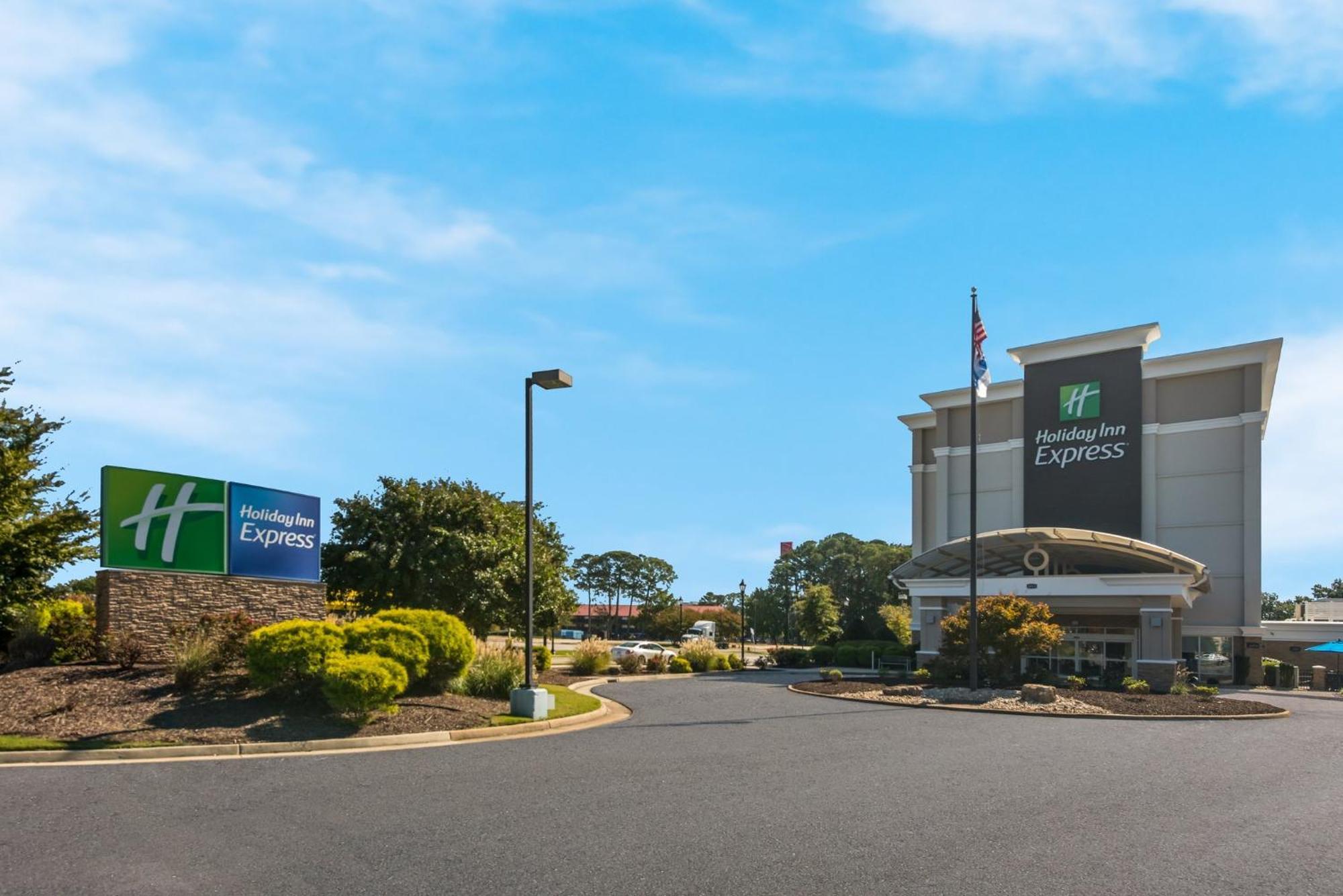 Holiday Inn Express Hotels- Hampton By Ihg Kültér fotó