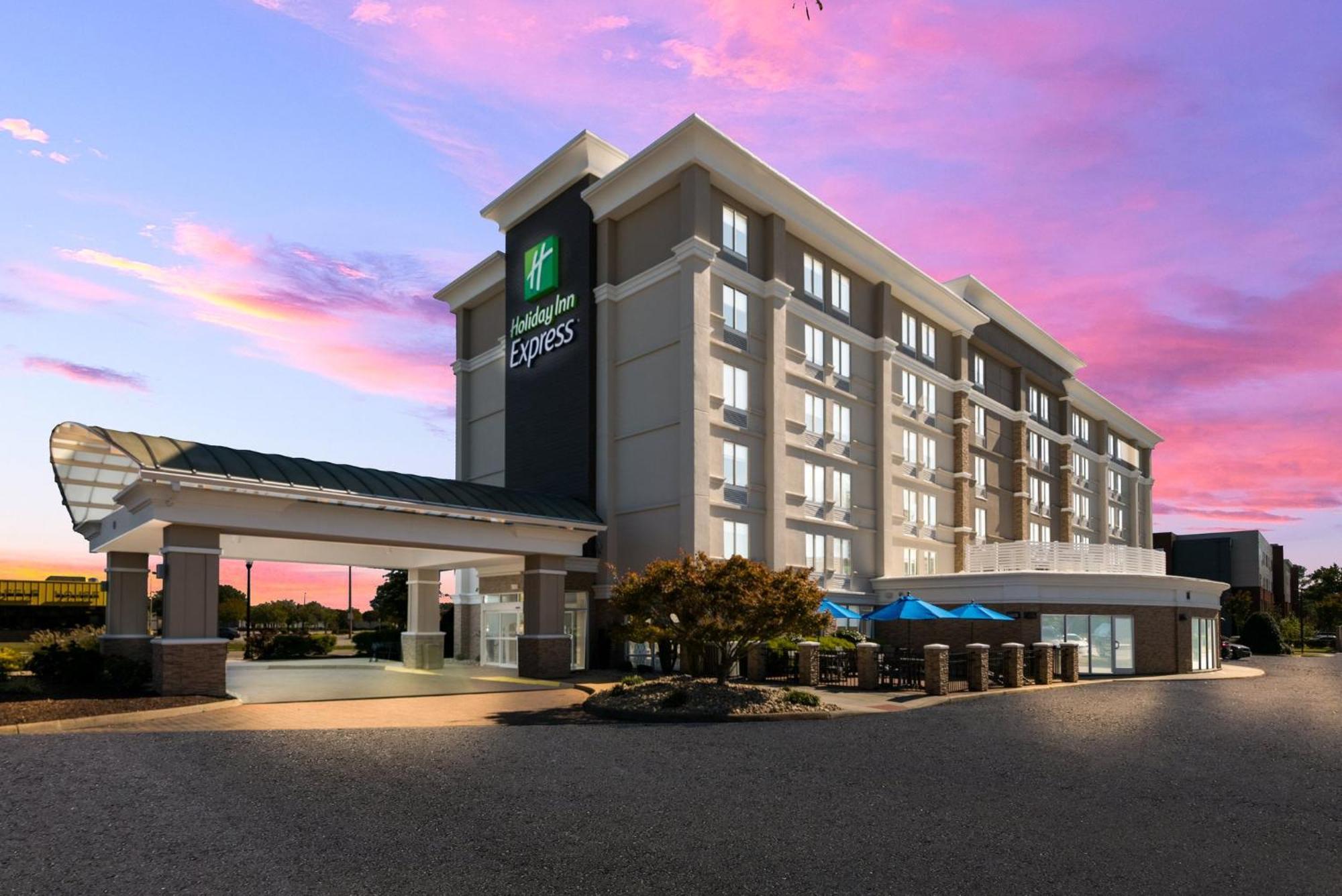 Holiday Inn Express Hotels- Hampton By Ihg Kültér fotó