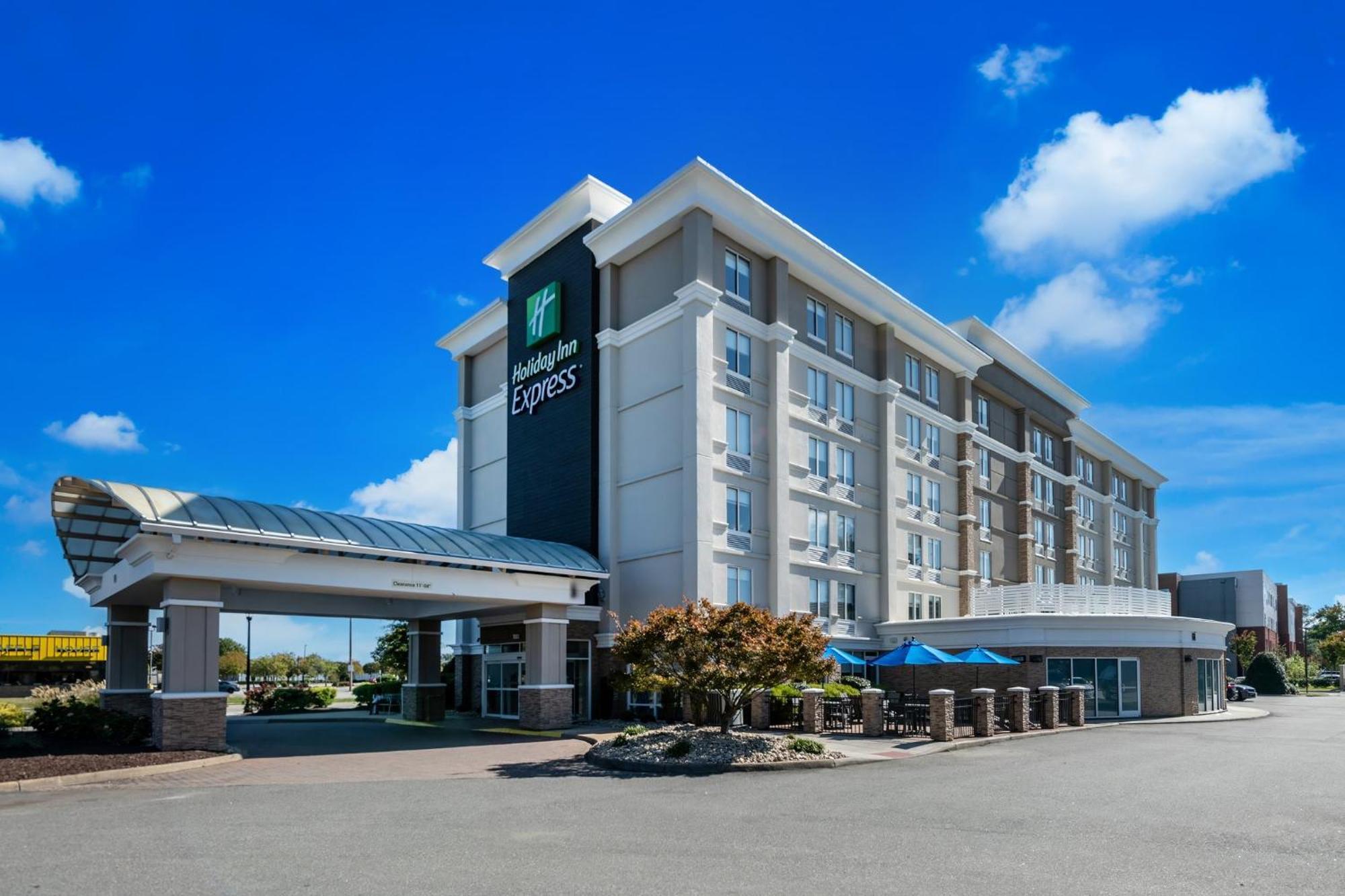 Holiday Inn Express Hotels- Hampton By Ihg Kültér fotó