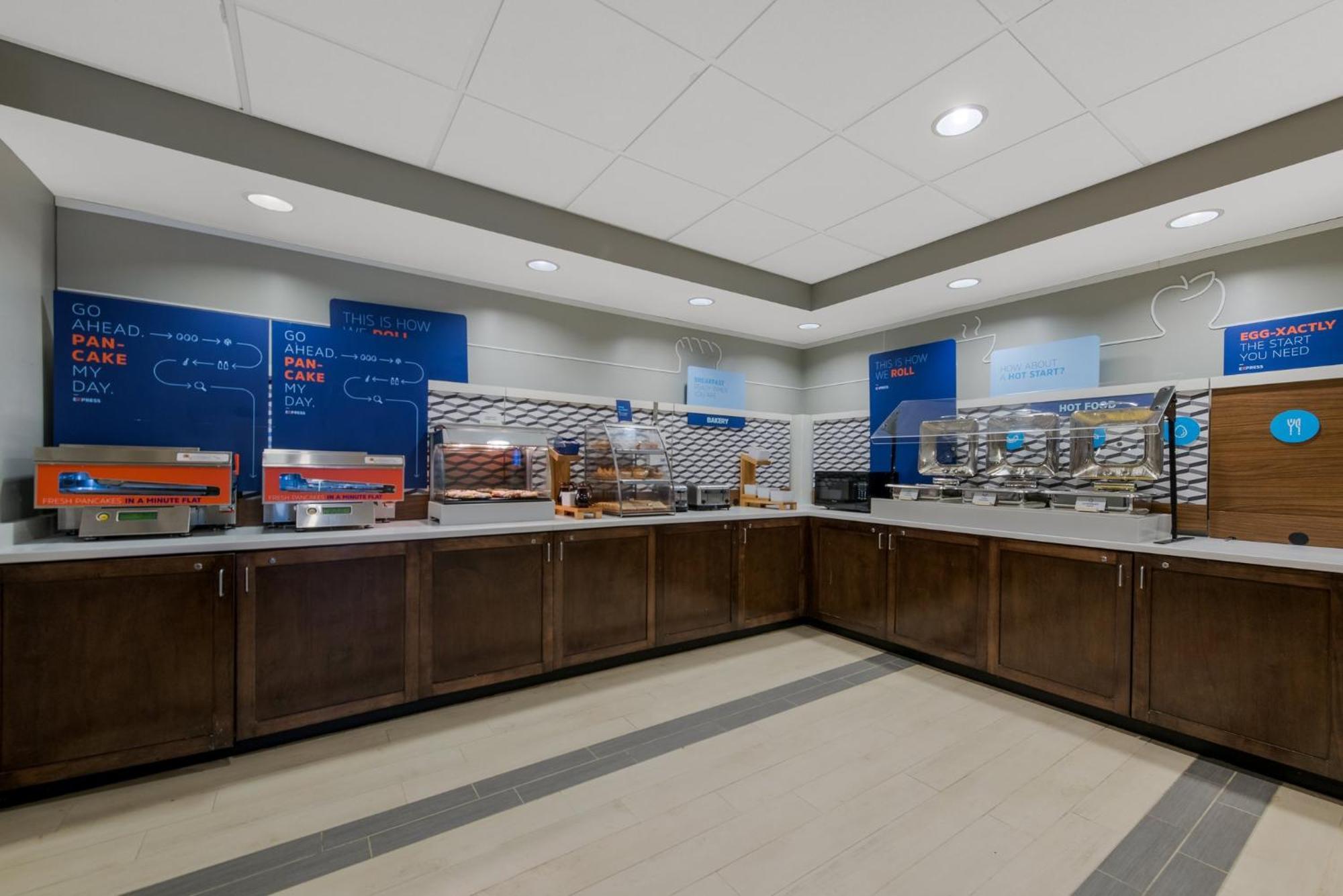Holiday Inn Express Hotels- Hampton By Ihg Kültér fotó